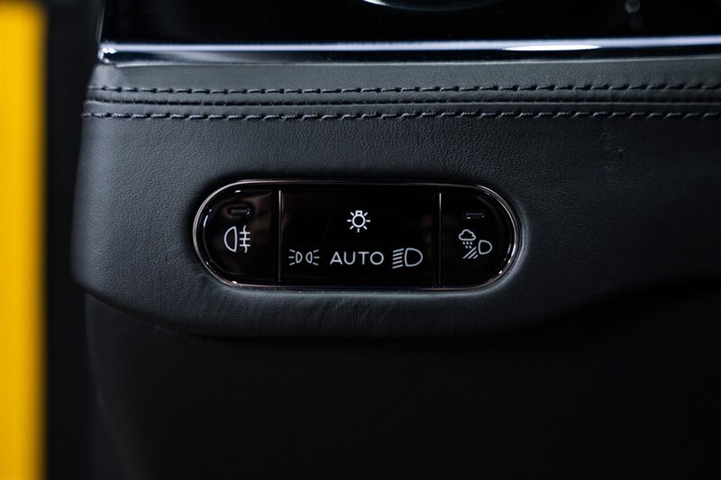 Used 2020 Bentley Continental GT V8 AWD/4WD image 60