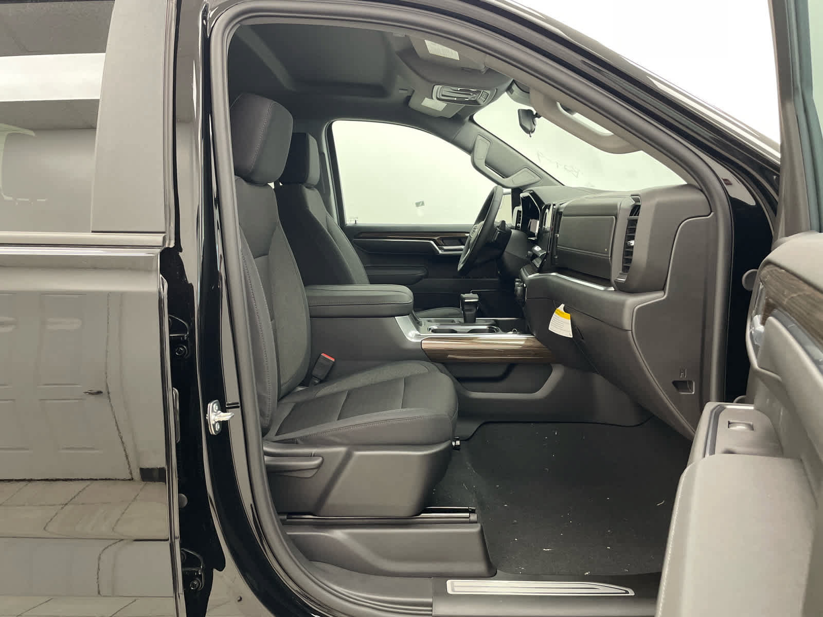 New 2026 Chevrolet Silverado 1500 LT Trail Boss AWD/4WD image 16