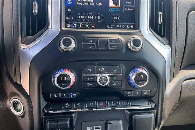 Used 2021 GMC Sierra 1500 SLT w/ SLT Premium Package AWD/4WD image 33