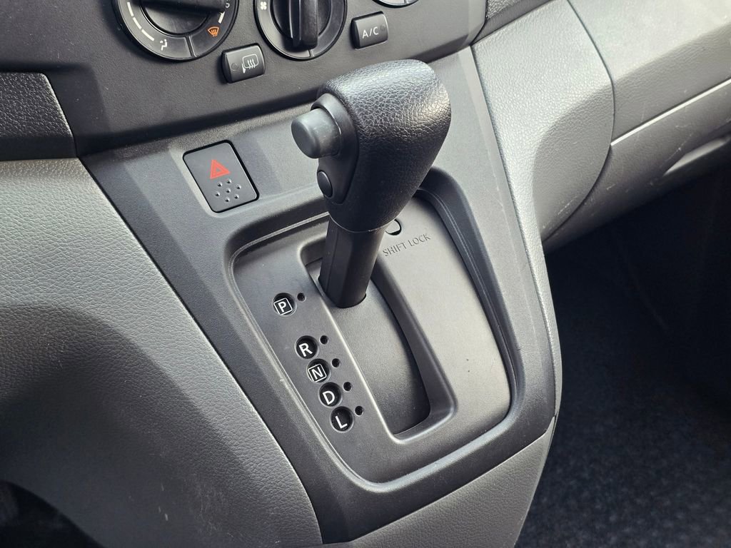 Used 2018 Nissan NV200 SV w/ Navigation Package image 34