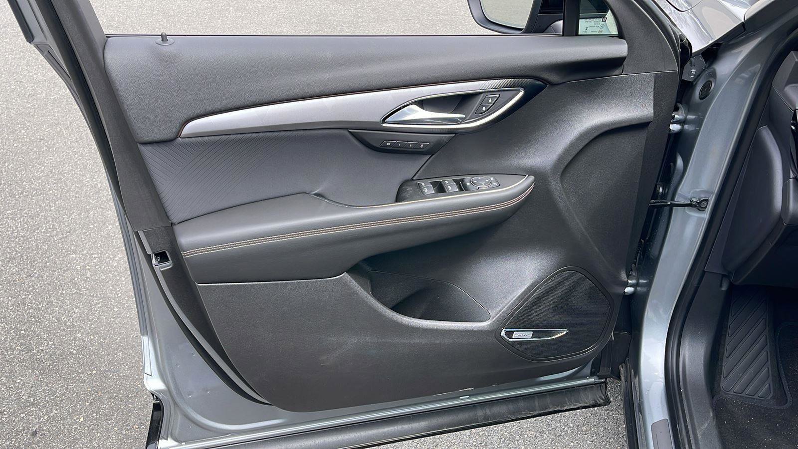 New 2026 Buick Envision Sport Touring AWD/4WD image 12