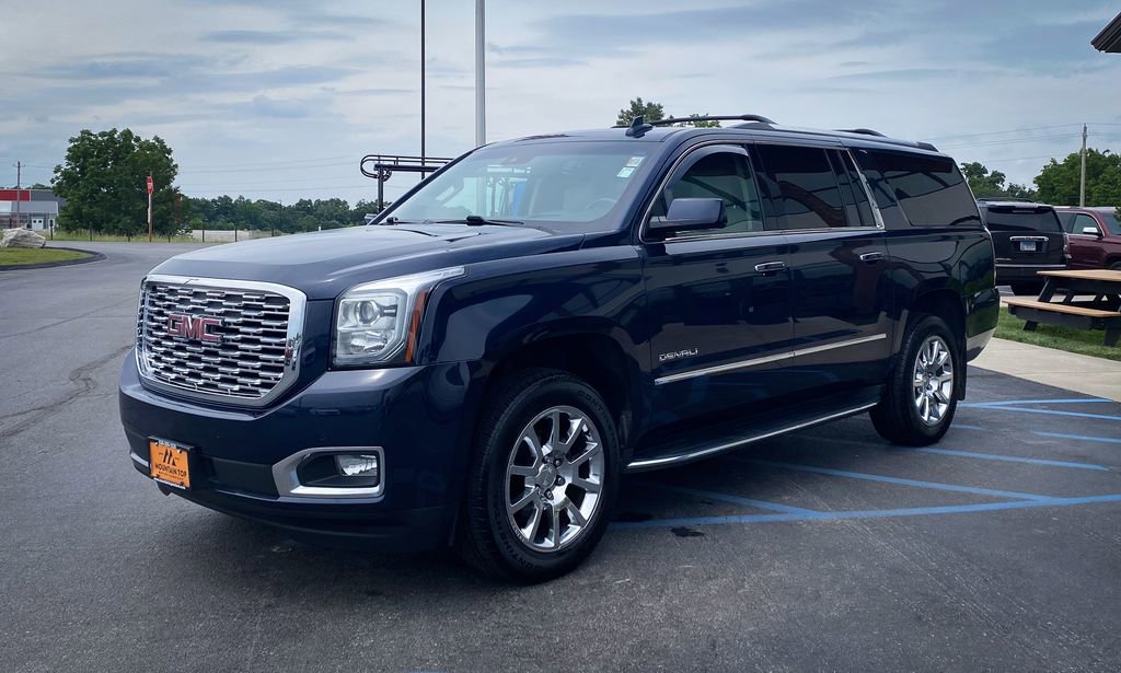 Used 2019 GMC Yukon XL Denali w/ Open Road Package AWD/4WD image 4