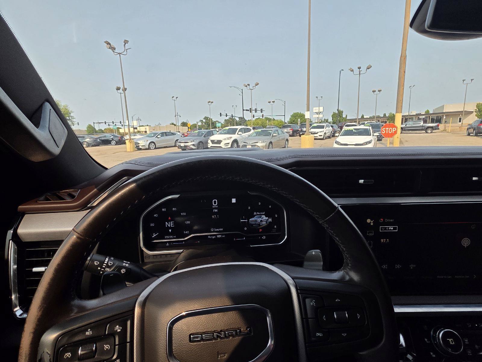 Used 2022 GMC Sierra 1500 Denali AWD/4WD image 28