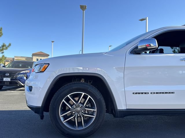 Used 2020 Jeep Grand Cherokee Limited AWD/4WD image 30