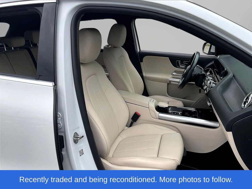Used 2023 Mercedes-Benz GLA 250 4MATIC w/ Premium Package image 28