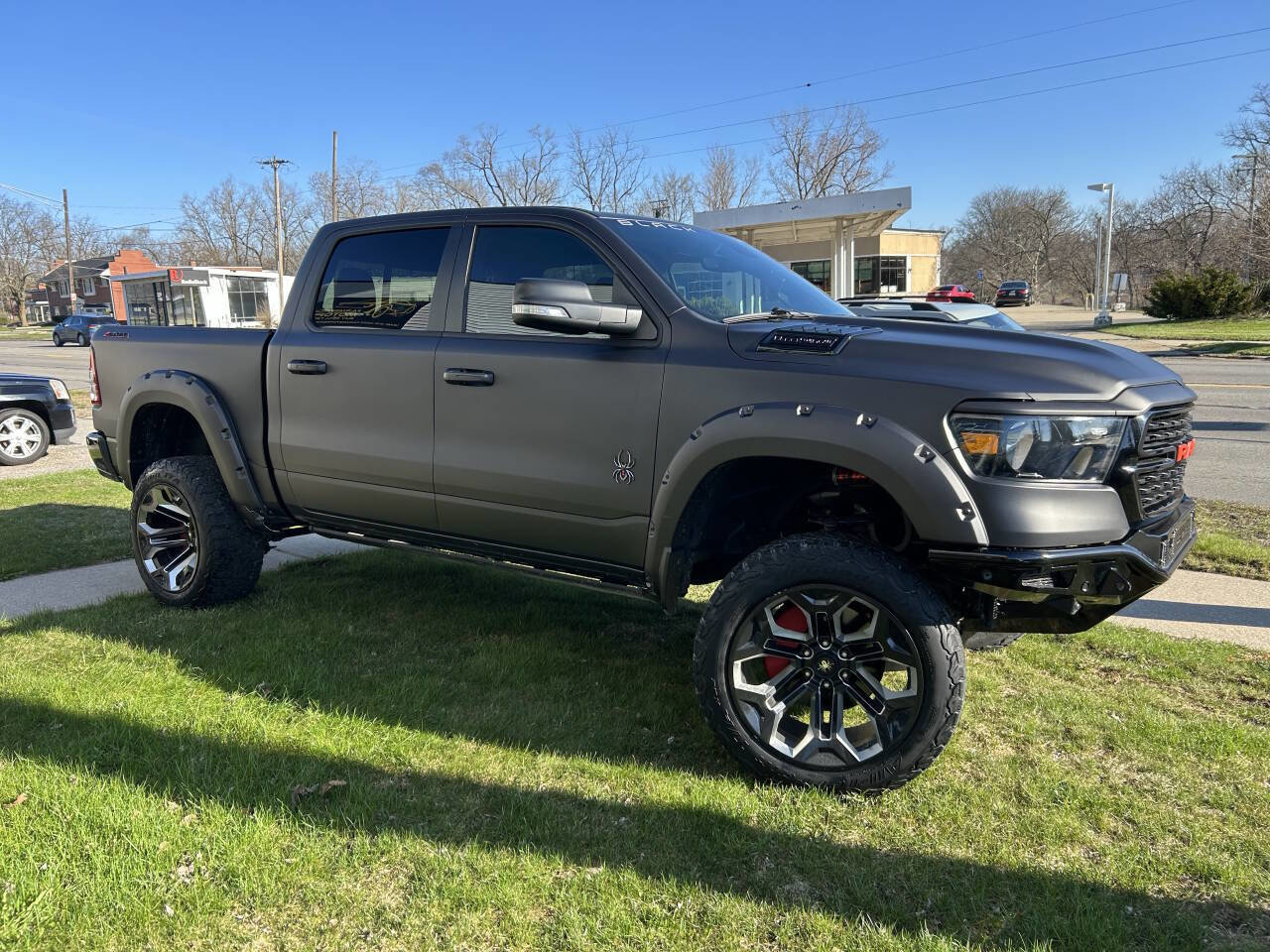 Used 2022 RAM 1500 Big Horn AWD/4WD image 1