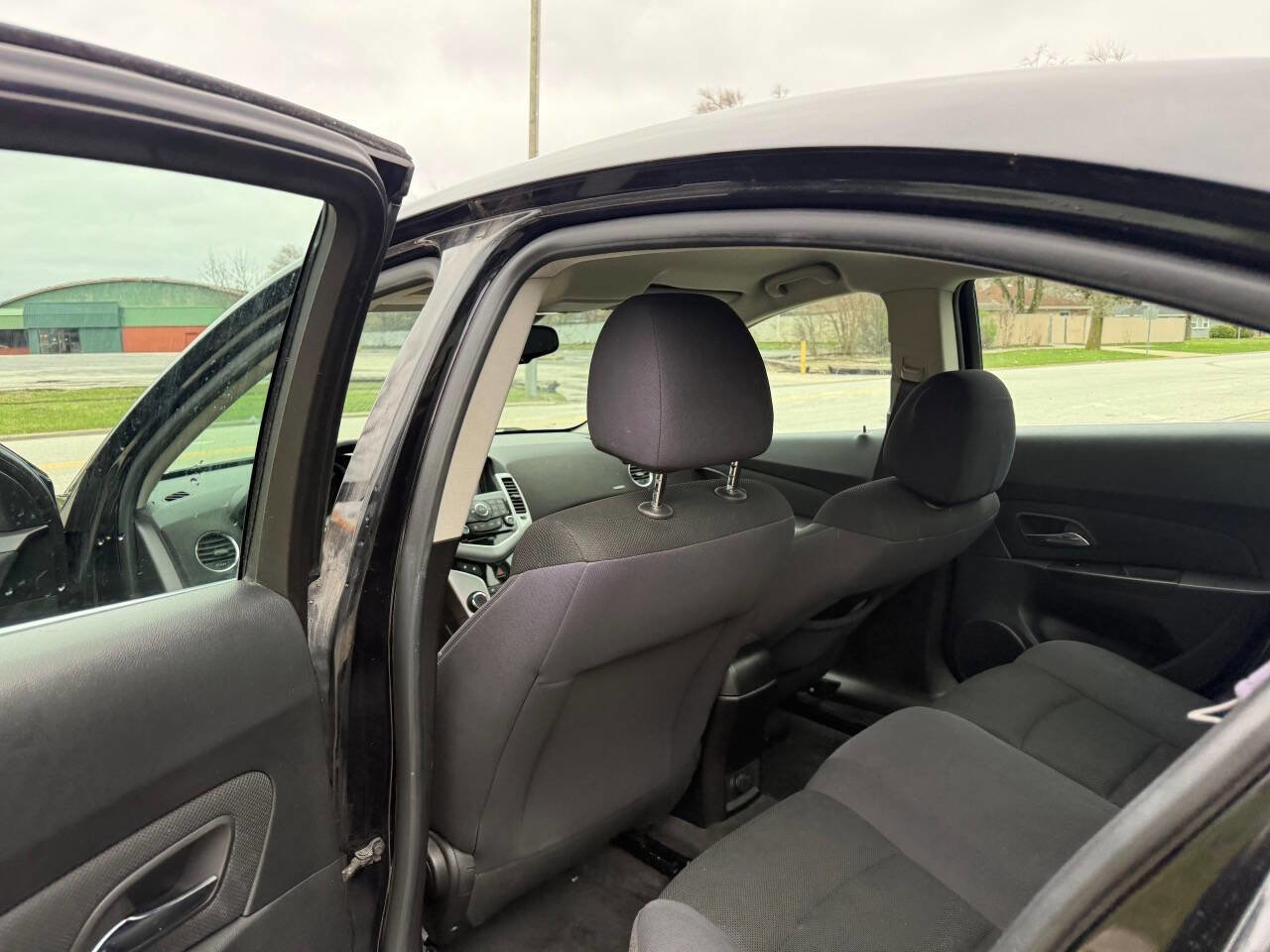 Used 2013 Chevrolet Cruze Eco image 10