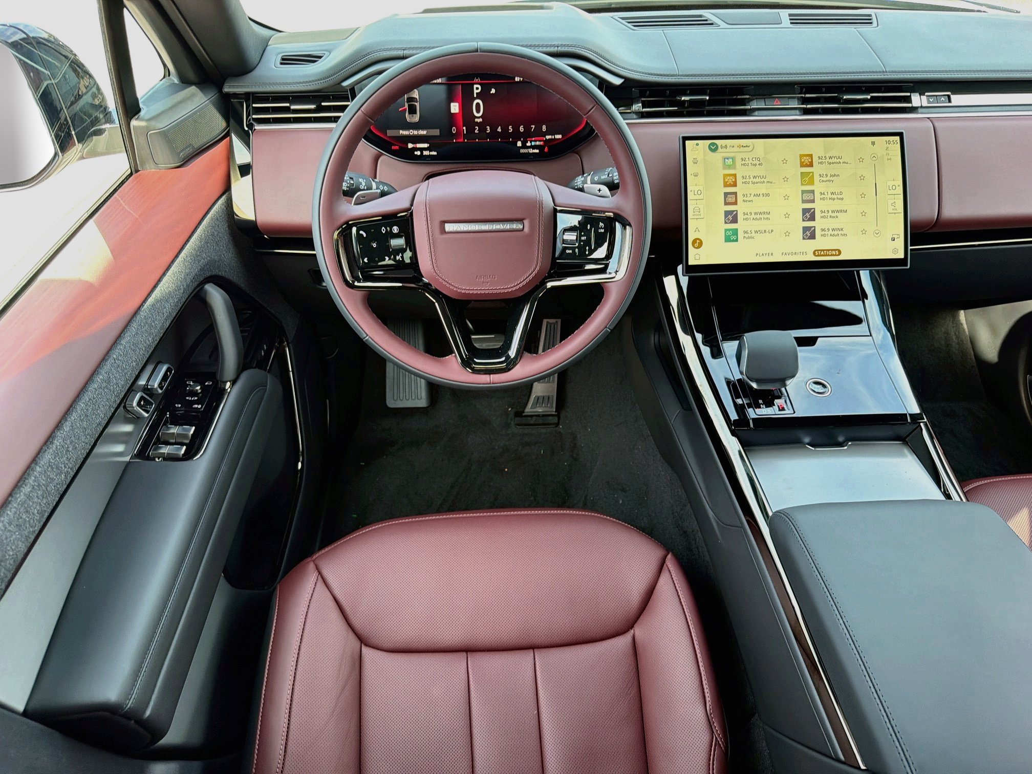 New 2027 Land Rover Range Rover Sport Dynamic SE AWD/4WD image 18