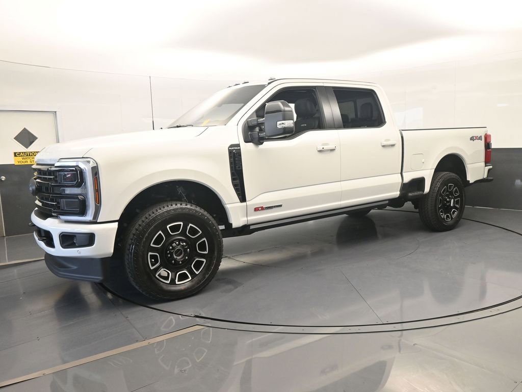 Used 2026 Ford F250 Platinum AWD/4WD image 3