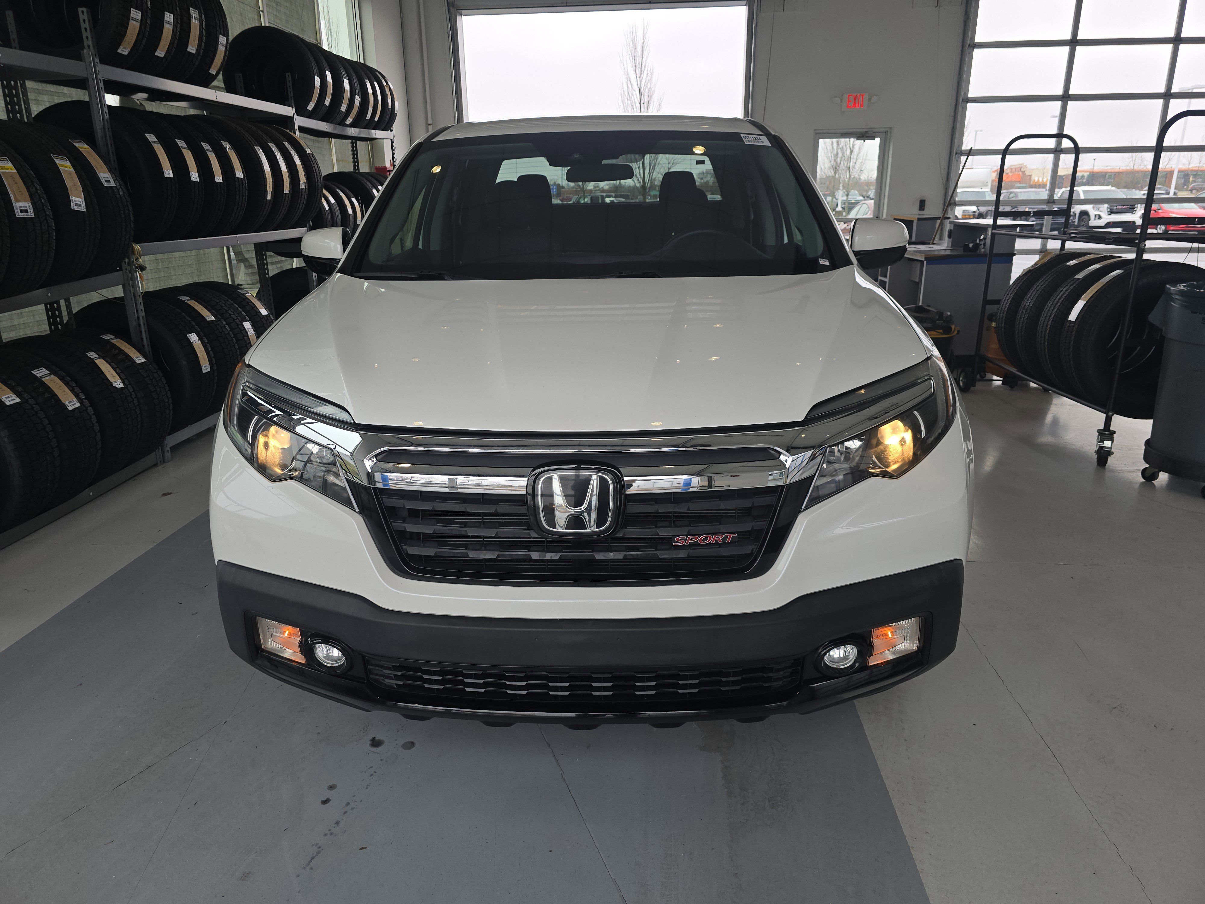 Used 2020 Honda Ridgeline Sport image 2