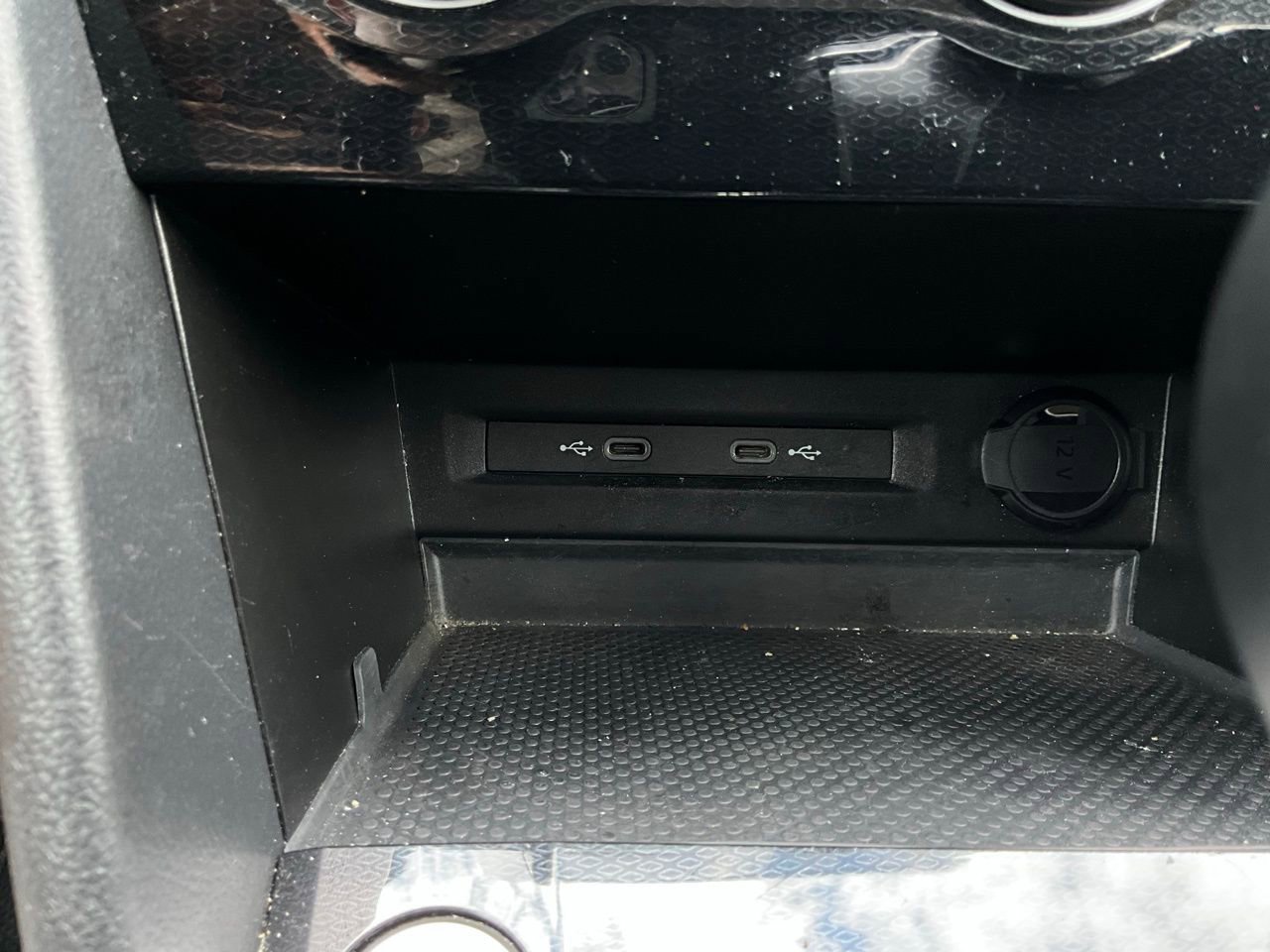 Used 2025 Volkswagen Taos S FWD image 23