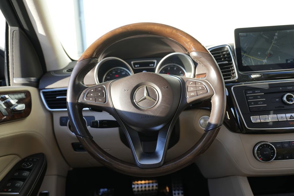 Used 2017 Mercedes-Benz GLE 400 4MATIC image 46