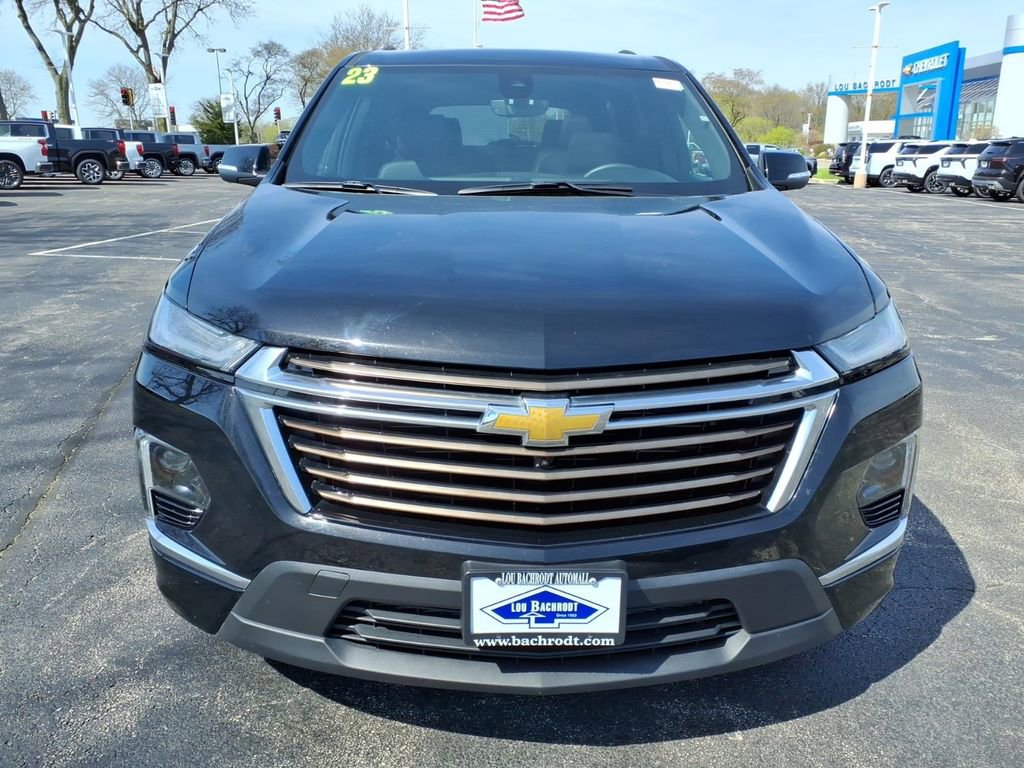 Used 2023 Chevrolet Traverse High Country AWD/4WD image 2