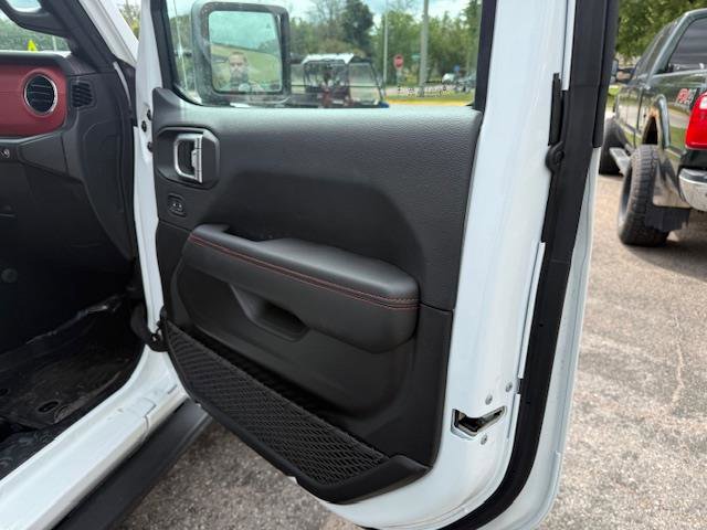Used 2023 Jeep Wrangler Unlimited Rubicon 4xe image 19