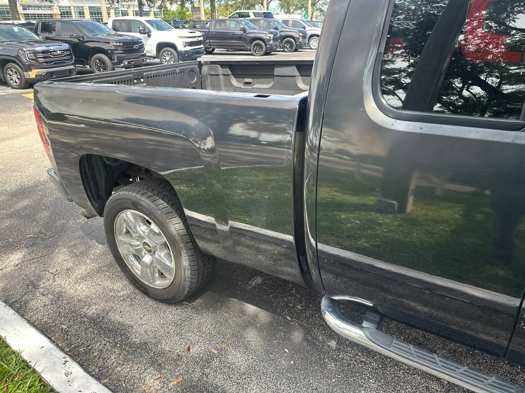 Used 2010 Chevrolet Silverado 1500 LT w/ Power Pack Plus RWD image 28