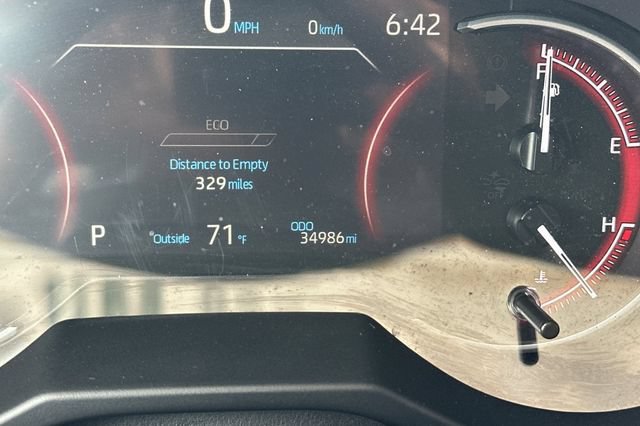 Certified 2025 Toyota RAV4 XLE FWD image 30