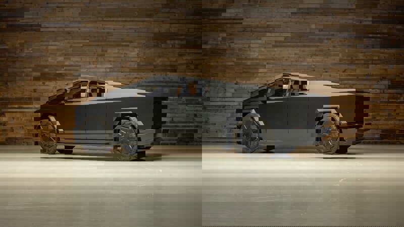 Used 2024 Tesla Cybertruck AWD Crew Cab image 3