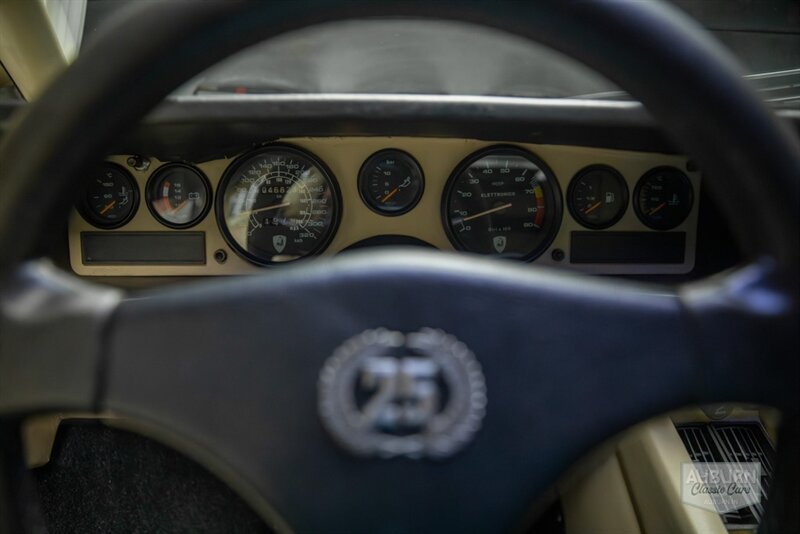 Used 1989 Lamborghini Countach Coupe RWD image 24