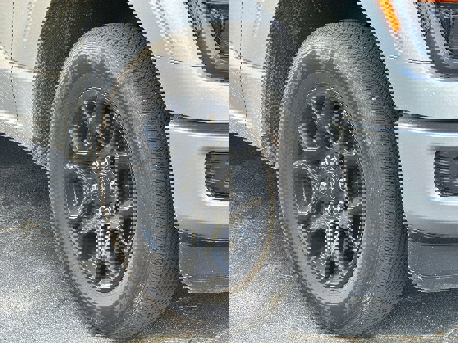 Used 2025 Ford F150 STX image 3