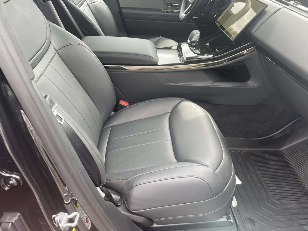 New 2026 Land Rover Range Rover Sport SE AWD/4WD image 20
