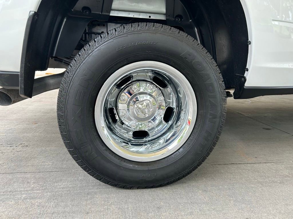 Used 2024 RAM 3500 Tradesman w/ Chrome Appearance Group AWD/4WD image 21