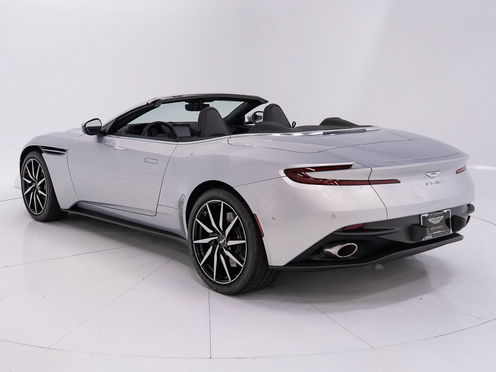Used 2020 Aston Martin DB11 Volante RWD image 3
