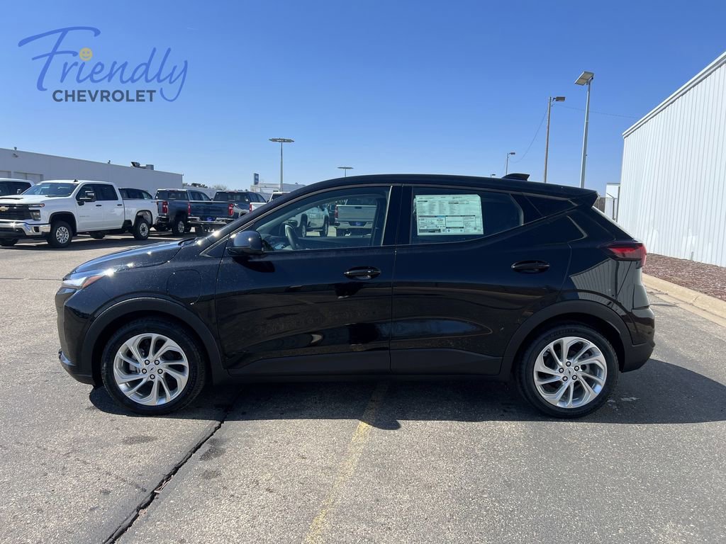New 2027 Chevrolet Bolt LT w/ Comfort Package FWD image 2