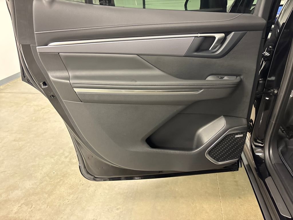 New 2026 Buick Enclave Sport Touring w/ Power Package image 45