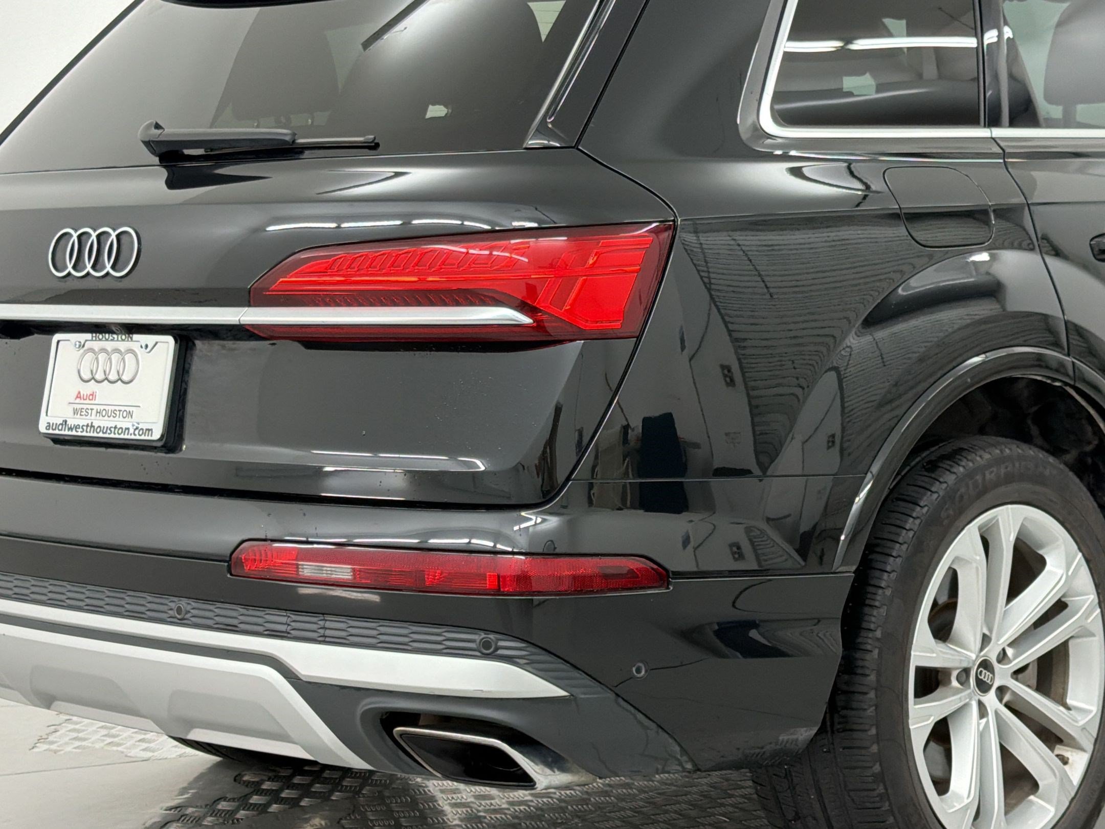 Used 2025 Audi Q7 3.0T Premium Plus AWD/4WD image 26