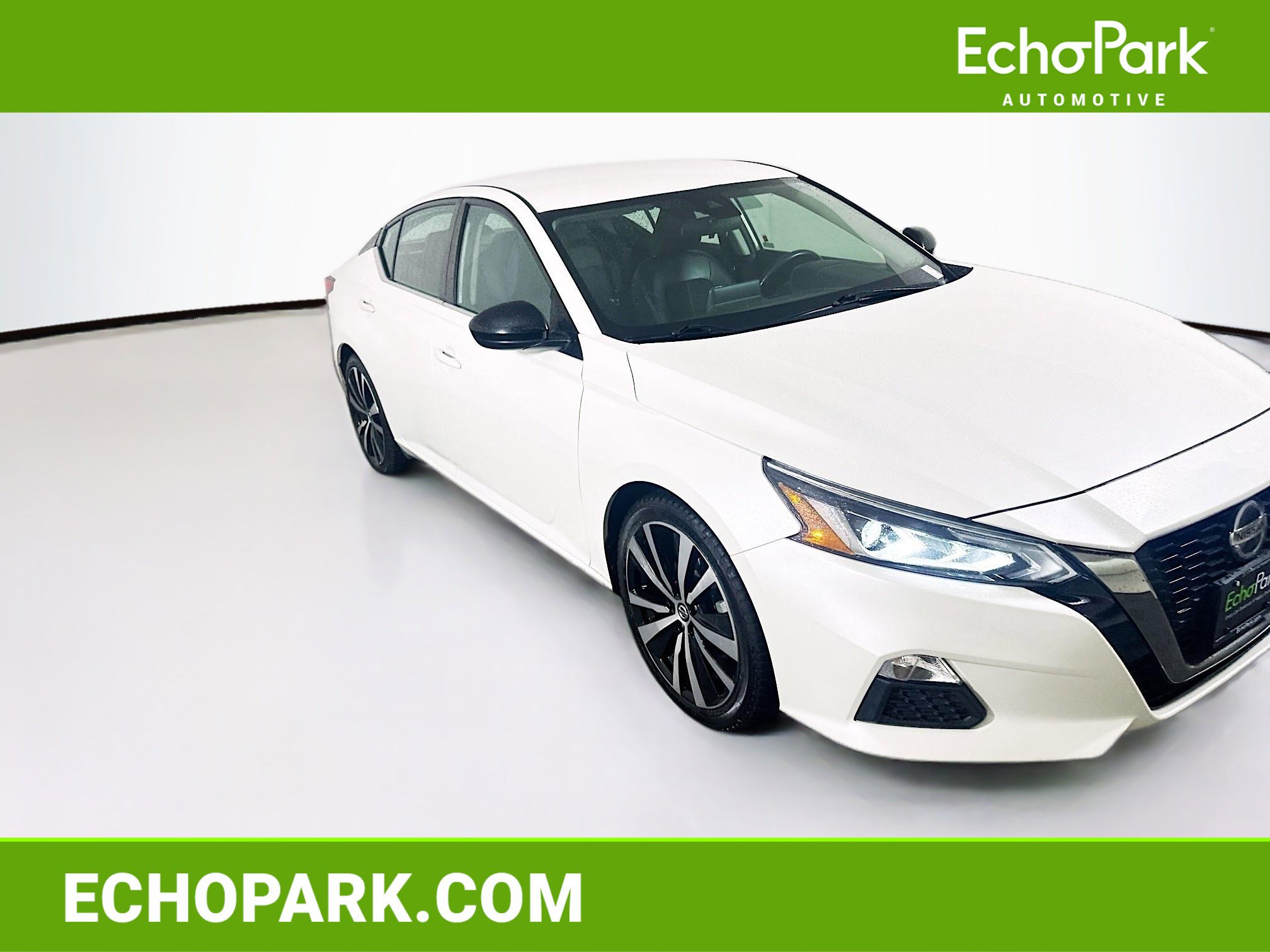 Used 2020 Nissan Altima 2.5 SR image 1