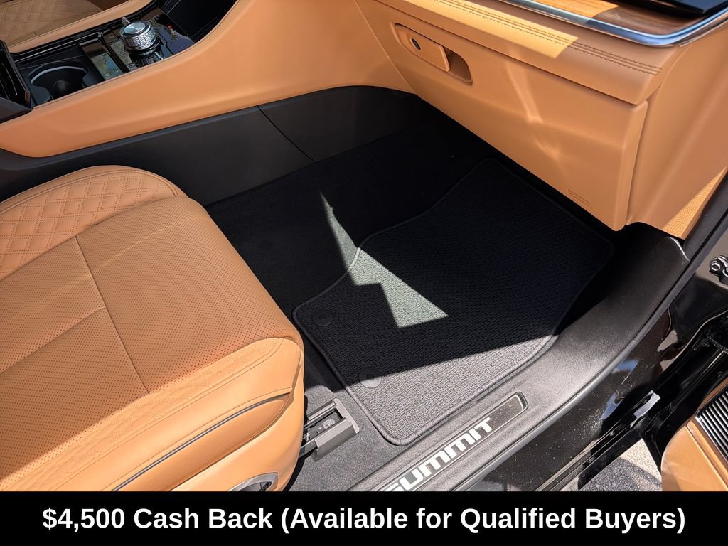 New 2026 Jeep Grand Cherokee L Summit w/ Advanced Protech Group IV AWD/4WD image 39