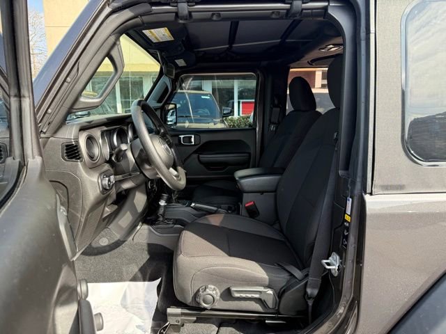Used 2023 Jeep Wrangler Willys image 26