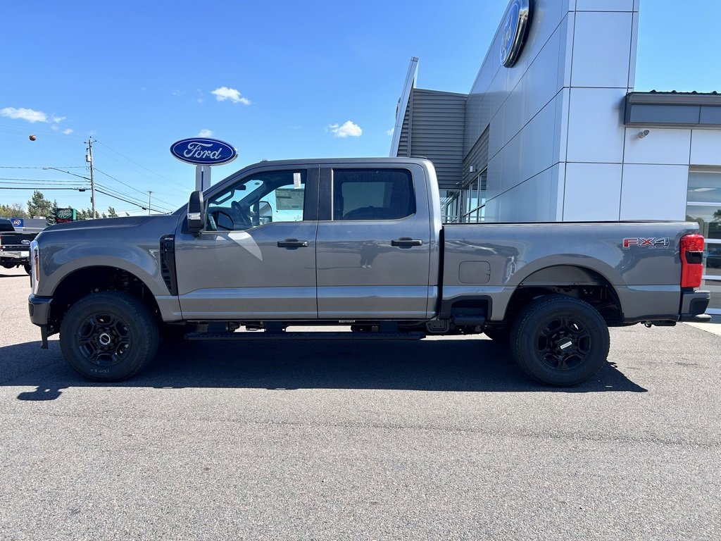New 2026 Ford F350 XL image 2