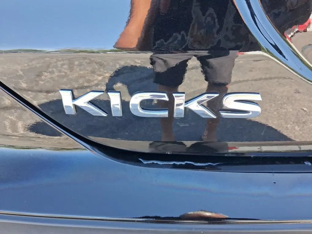 Used 2024 Nissan Kicks S FWD image 13