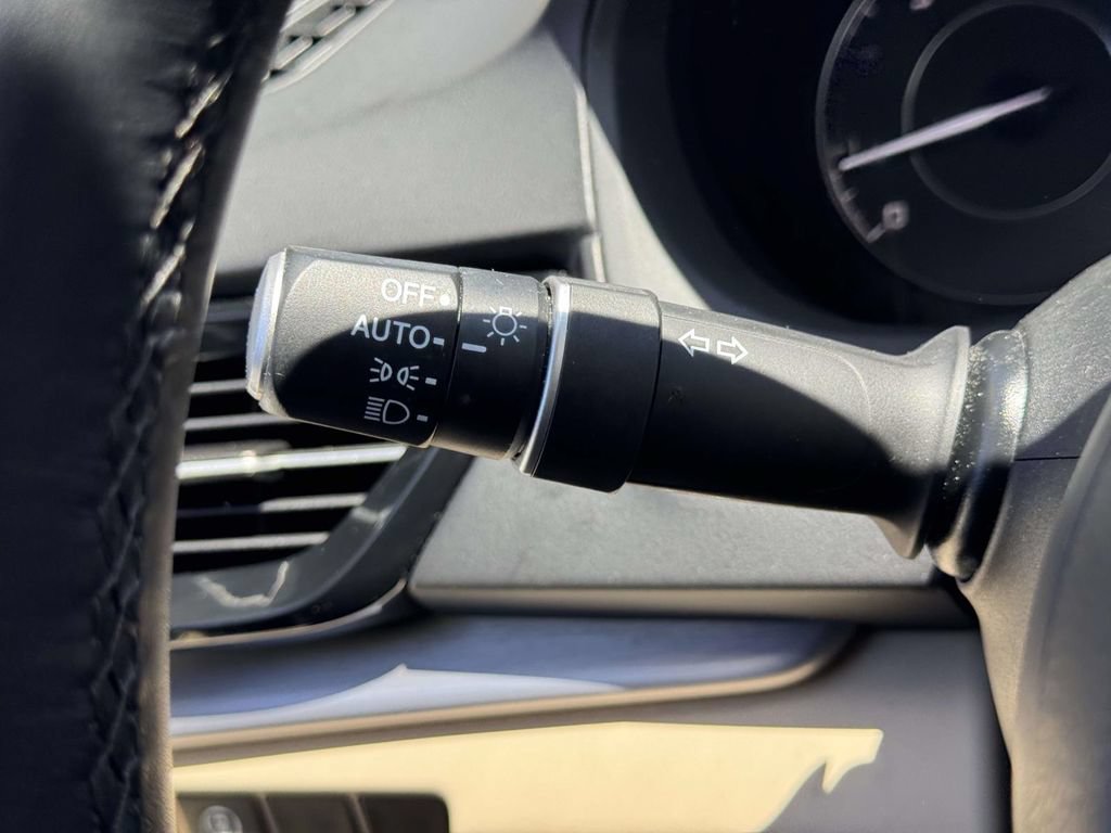 Certified 2023 Acura RDX AWD image 23