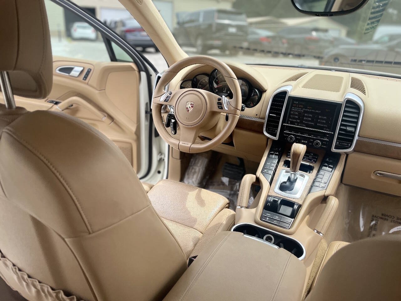 Used 2012 Porsche Cayenne AWD/4WD image 29