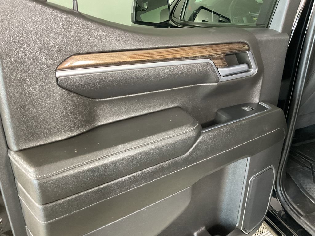 Used 2023 Chevrolet Silverado 1500 LT w/ Protection Package image 18