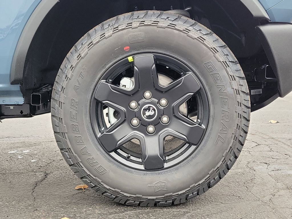 New 2025 Ford Bronco Big Bend image 9