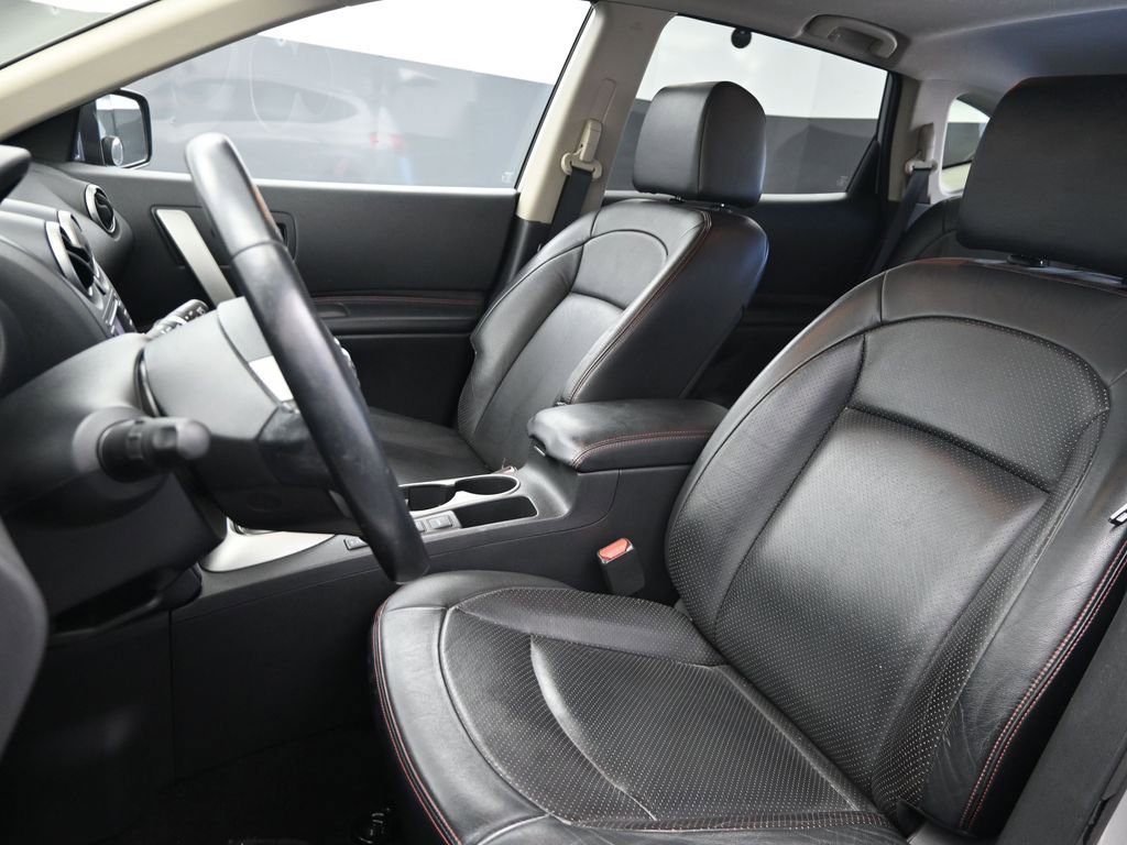 Used 2013 Nissan Rogue SL image 14