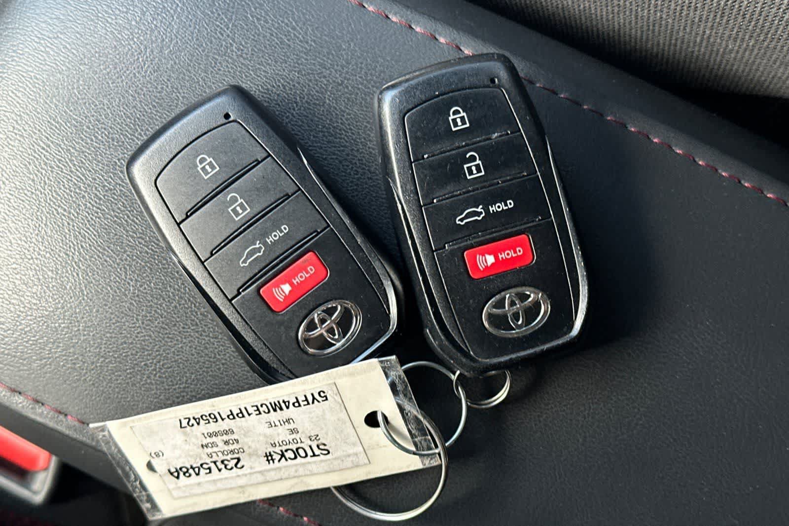 Used 2023 Toyota Corolla SE w/ SE Premium Package FWD image 27