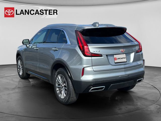 Used 2025 Cadillac XT4 Premium Luxury FWD image 5