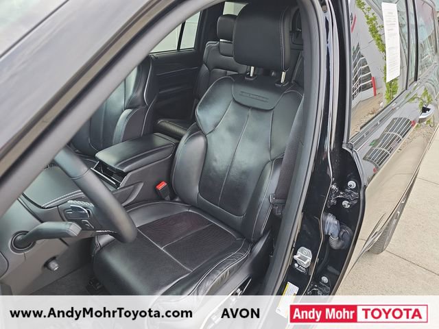 Used 2021 Jeep Grand Cherokee L Overland w/ Luxury Tech Group IV AWD/4WD image 10