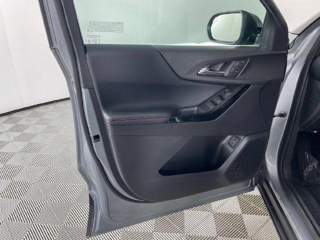 New 2027 Chevrolet Equinox RS w/ Convenience Package III AWD/4WD image 5