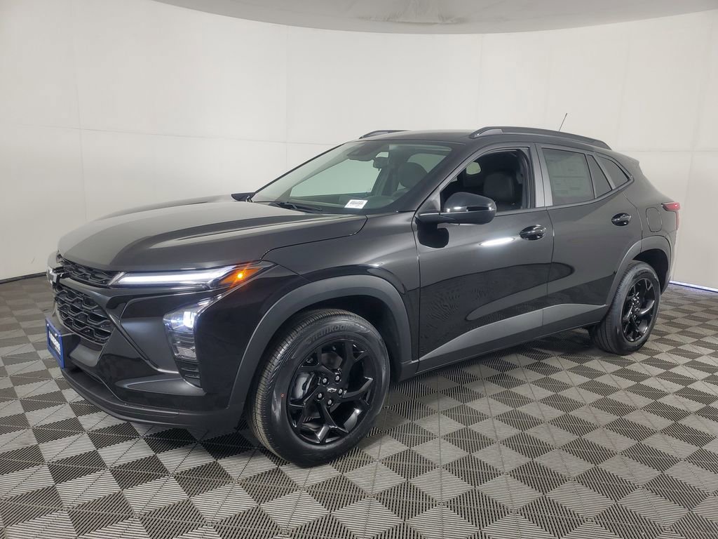 New 2026 Chevrolet Trax LT w/ Midnight Edition image 8