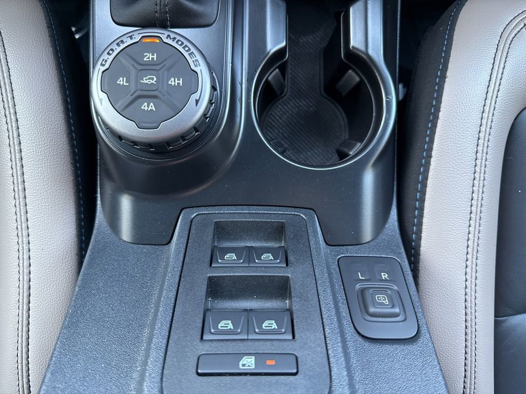 Used 2024 Ford Bronco Wildtrak image 14