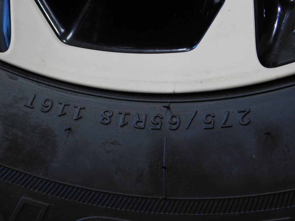 Used 2024 Ford Expedition XLT image 99