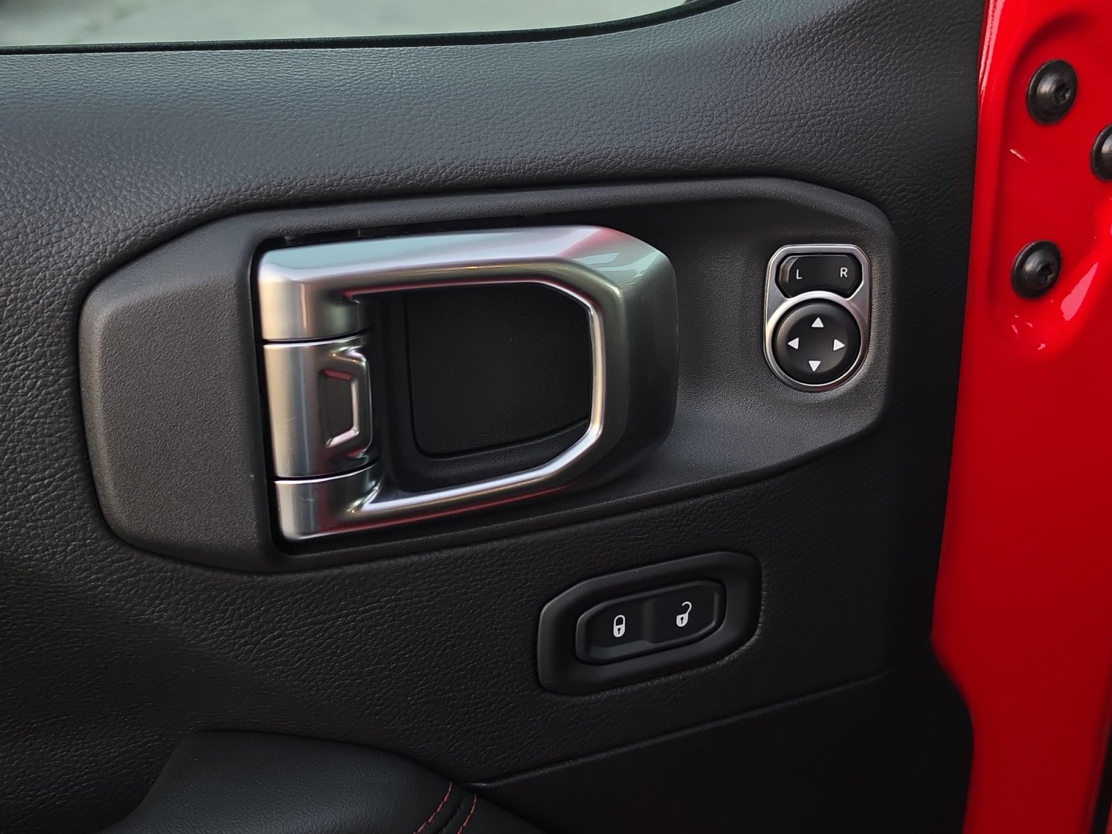 New 2026 Jeep Wrangler Unlimited Rubicon image 17