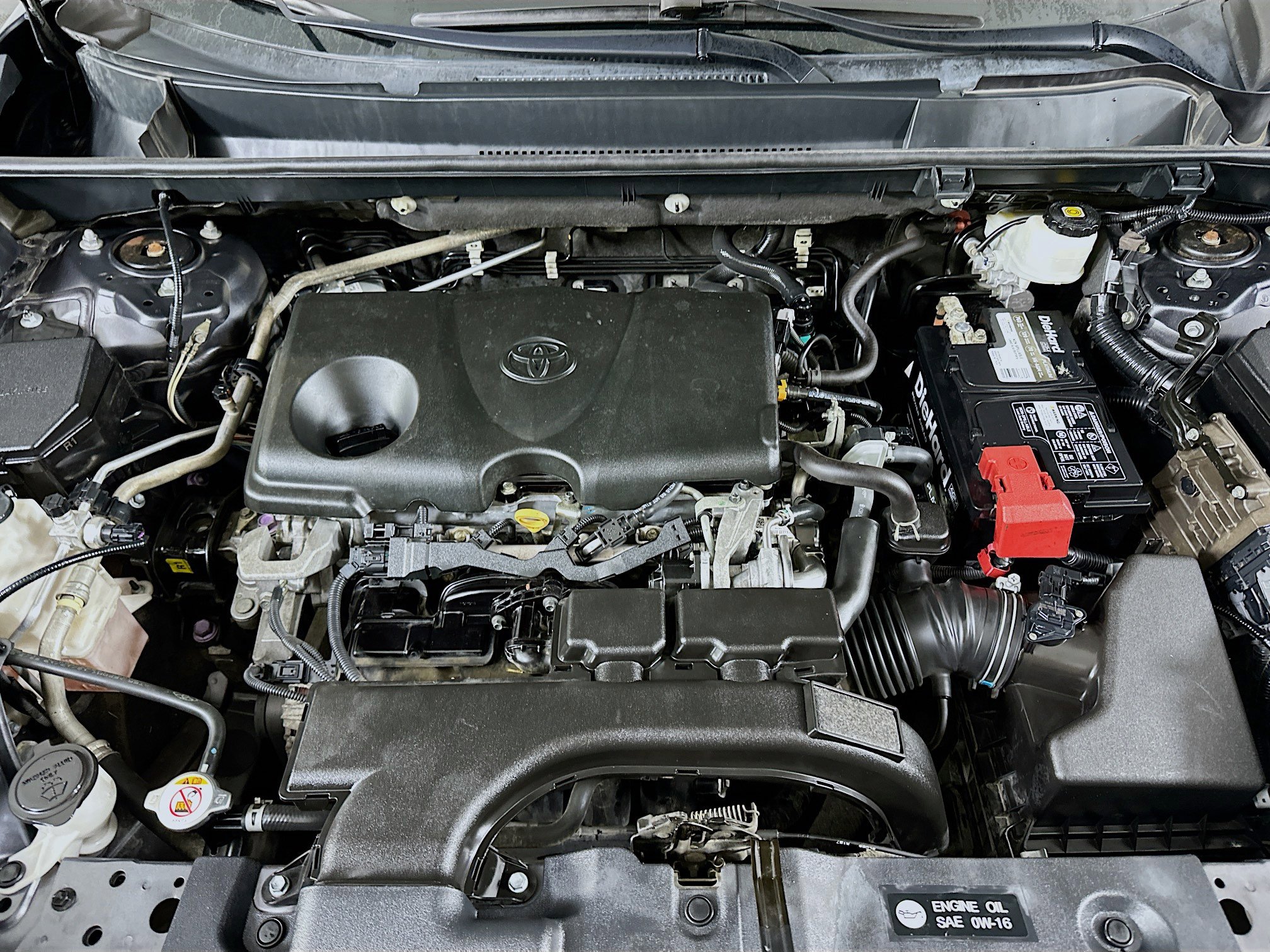 Used 2020 Toyota RAV4 LE w/ Carpet Mat Package FWD image 32