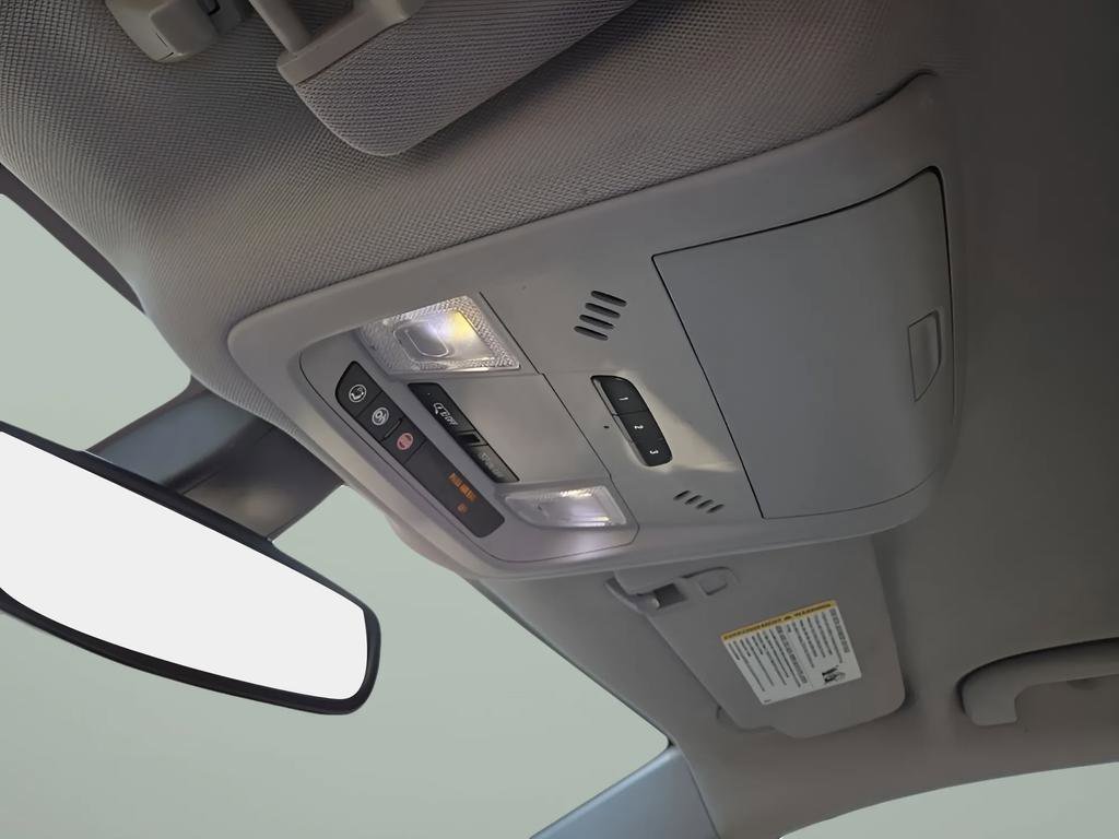 Used 2019 Chevrolet Equinox Premier image 22