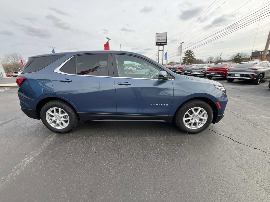 Certified 2024 Chevrolet Equinox LT w/ LPO, Floor Liner Package image 8